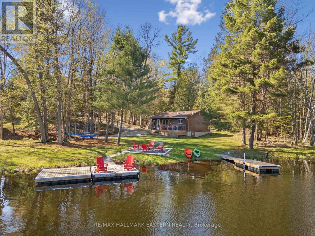 1025 DICKIES LANE, 