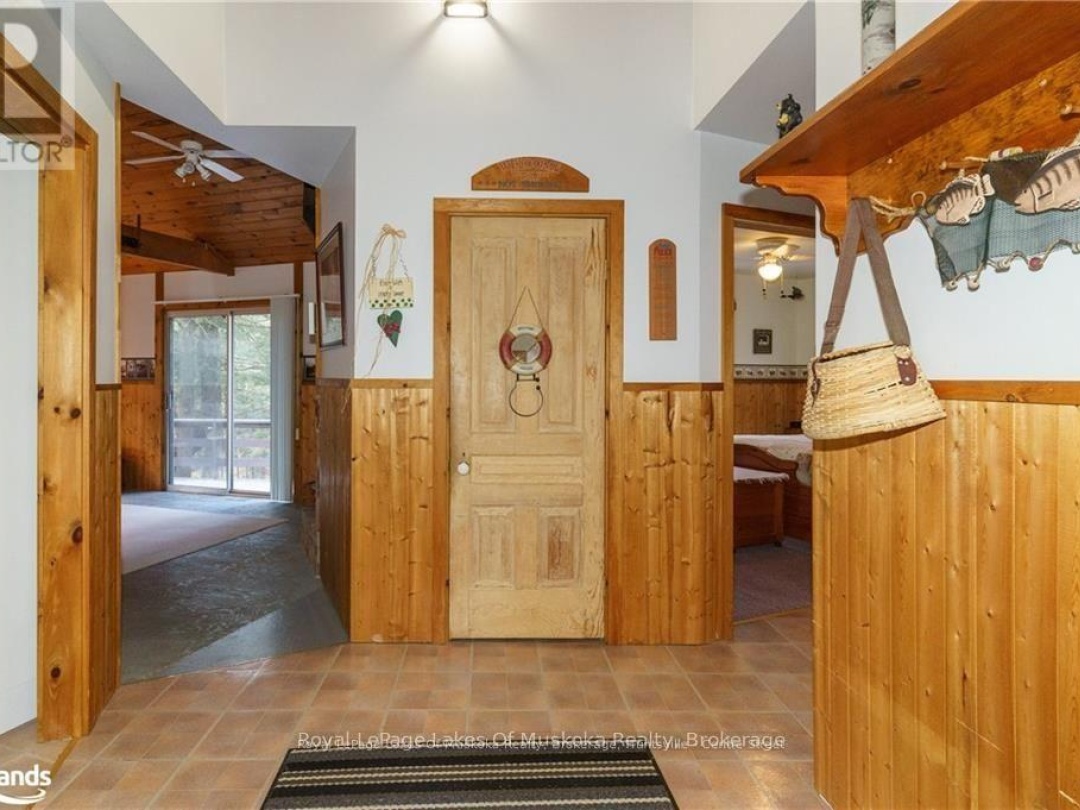 32 MAPLE LEAF DRIVE, Lake Vernon