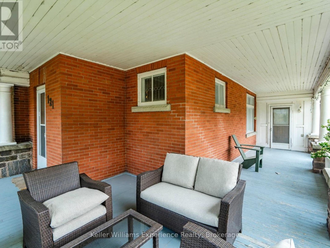117&121 RICHARD STREET, 