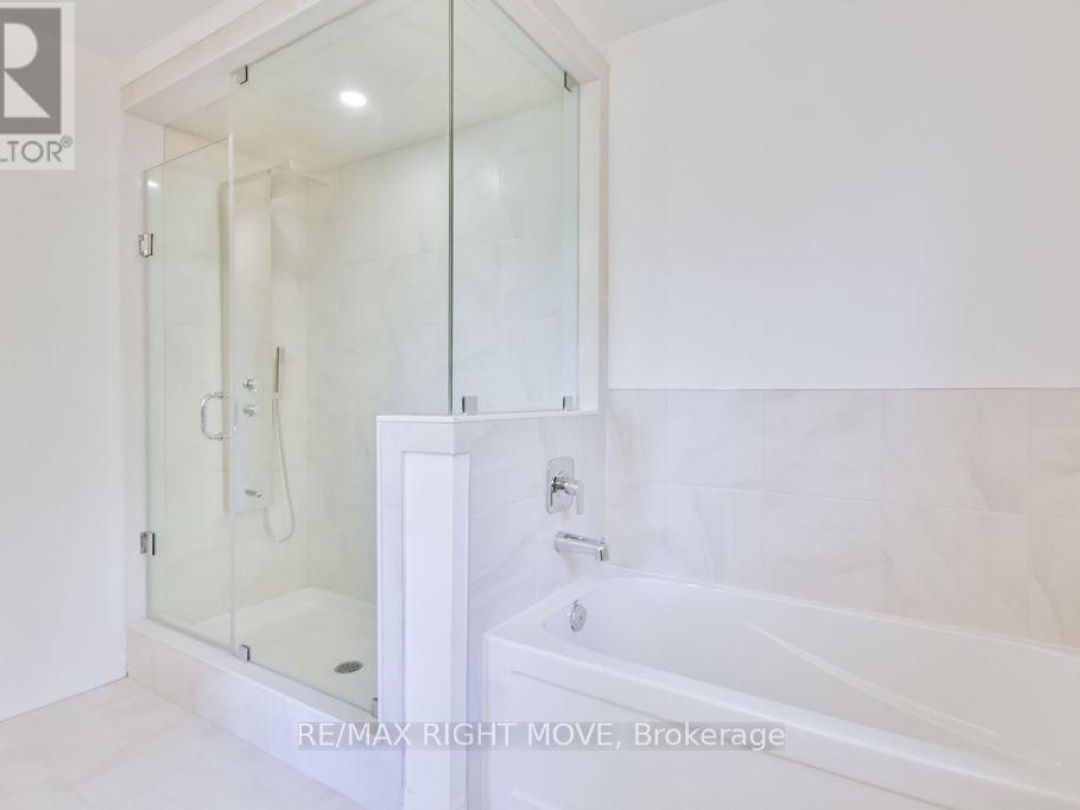 3721 QUAYSIDE DRIVE, 