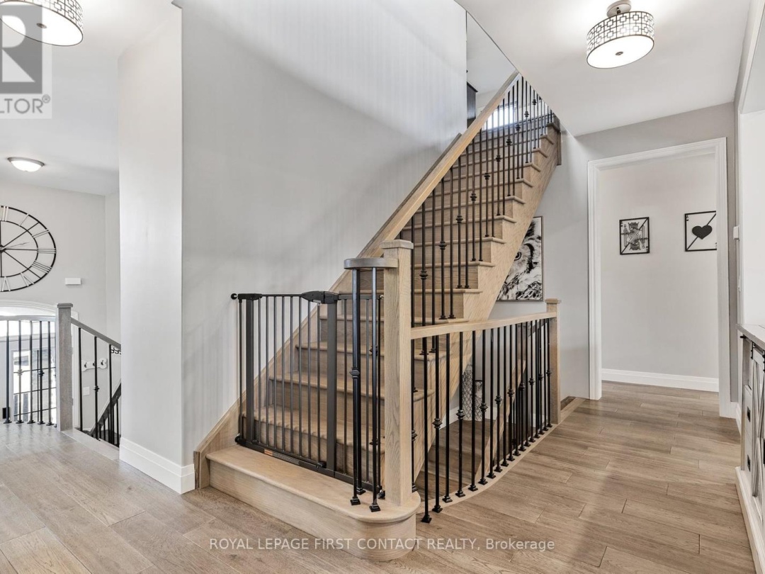 3075 Orion Boulevard, Orillia