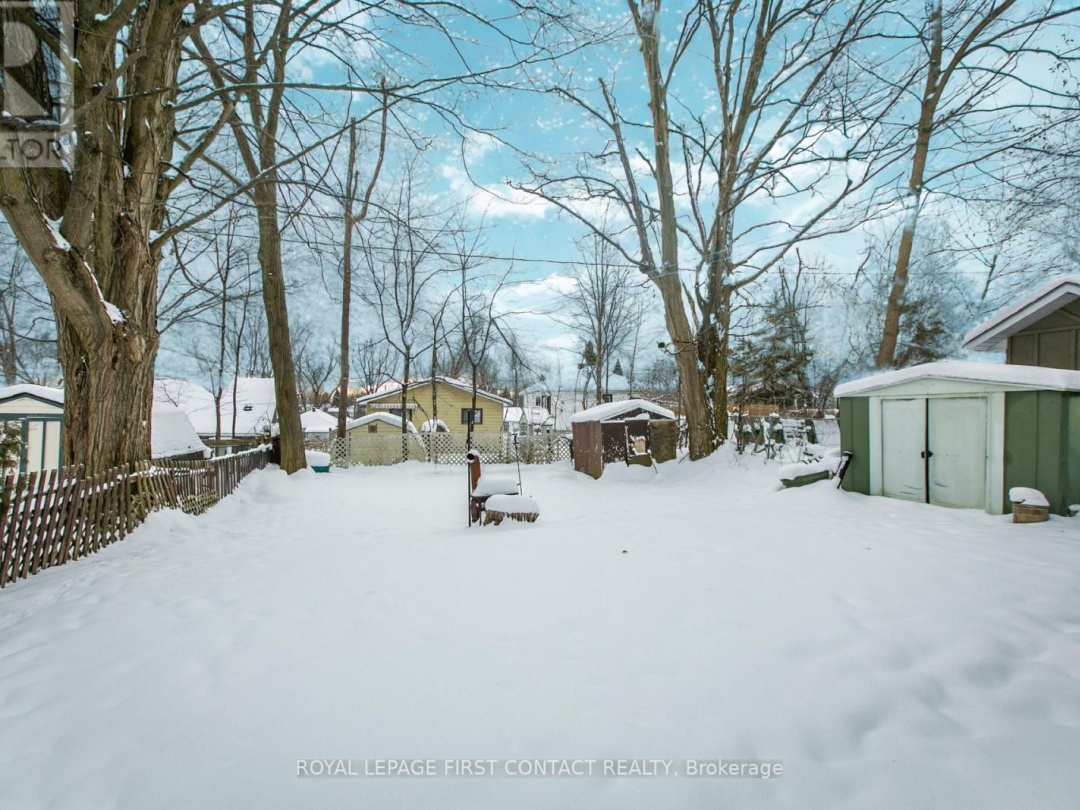 315 GRENVILLE AVENUE, 