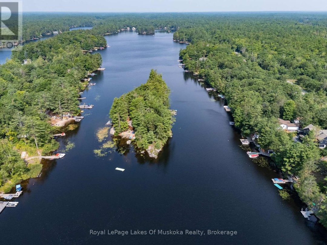 49 PINETREE ROAD, 