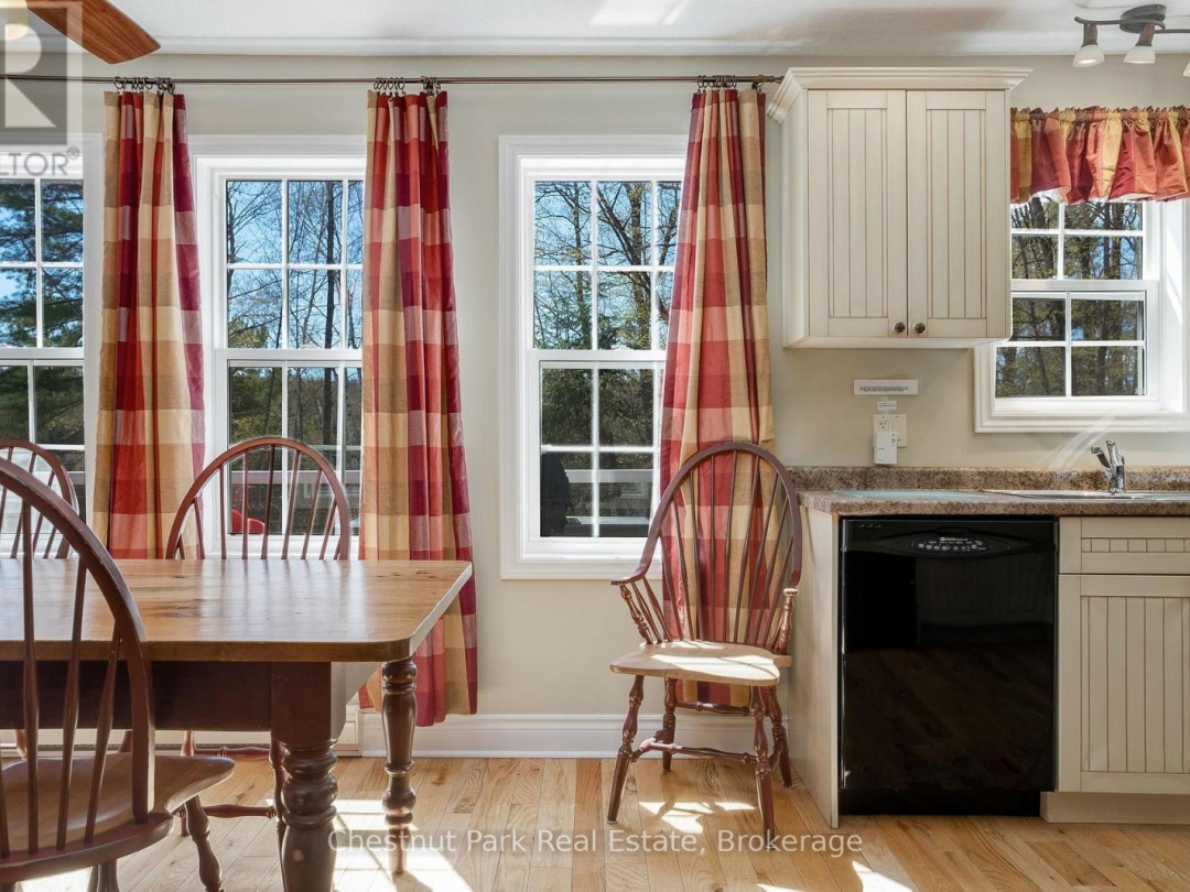 107-3 - 1052 RAT BAY ROAD, Lake of Bays