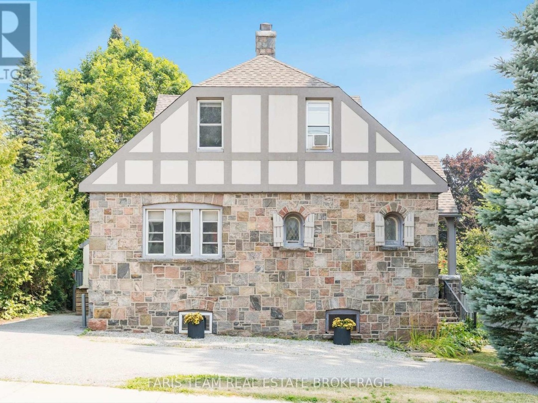 44 TECUMSETH STREET, 