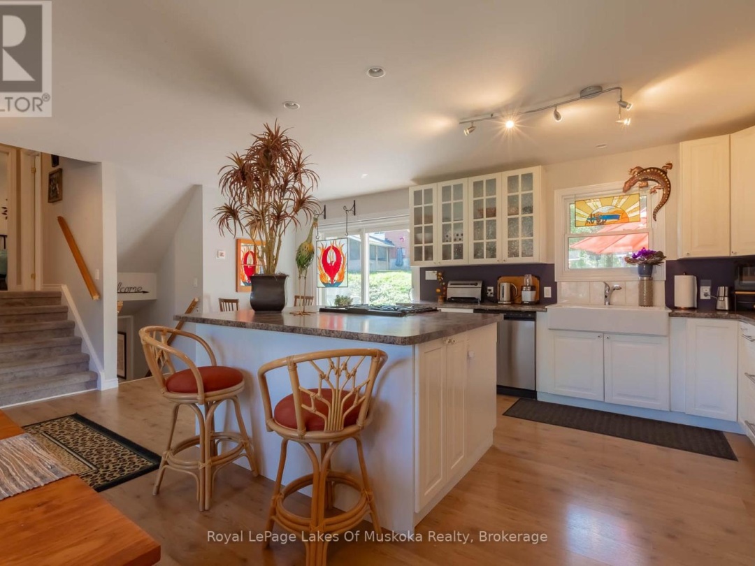 11 MEADOW PARK DRIVE, 