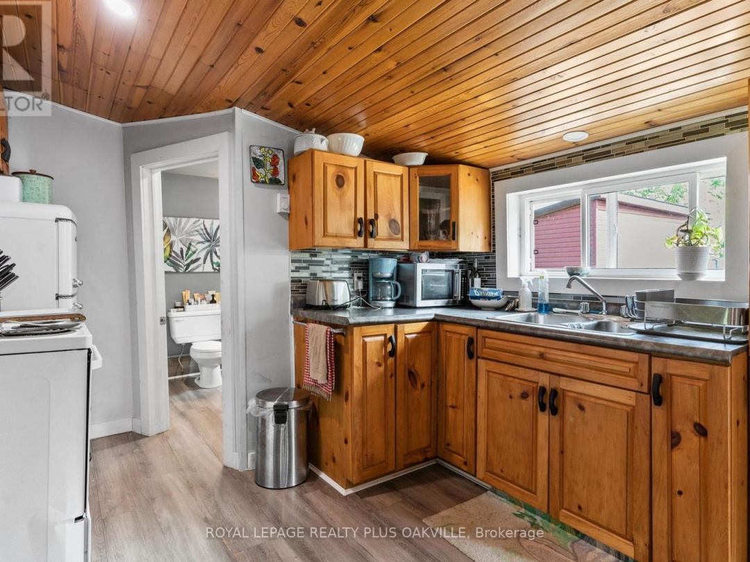 322 BOBCAYGEON ROAD, 
