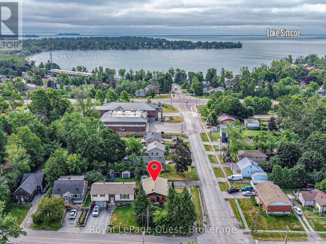 129 SIMCOE STREET, 