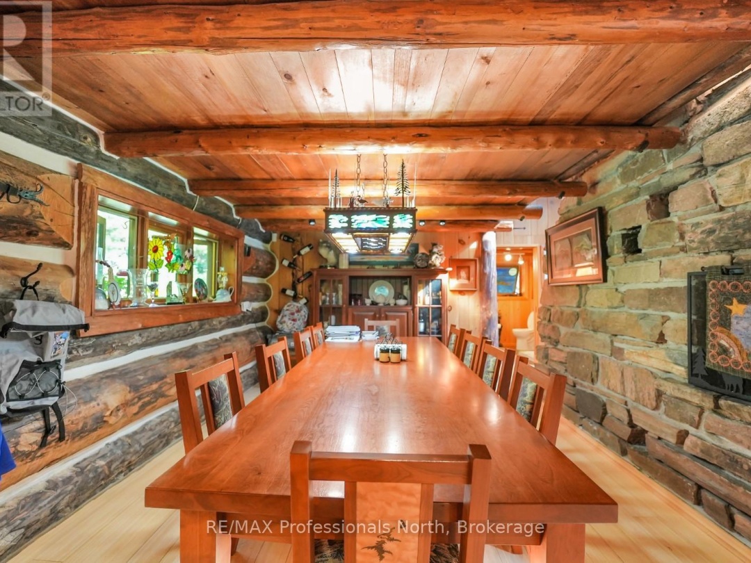 2718 WILKINSON ROAD, 