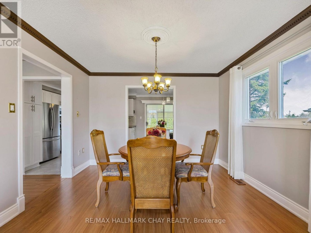 41 Carter Crescent, Orillia