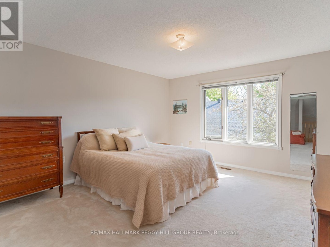 402 - 40 MUSEUM DRIVE, Orillia