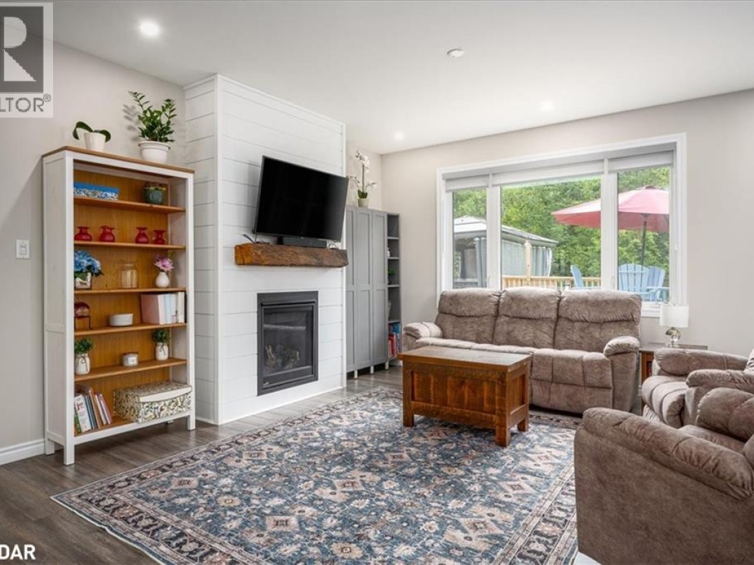 158 MOONSTONE ROAD EAST, 