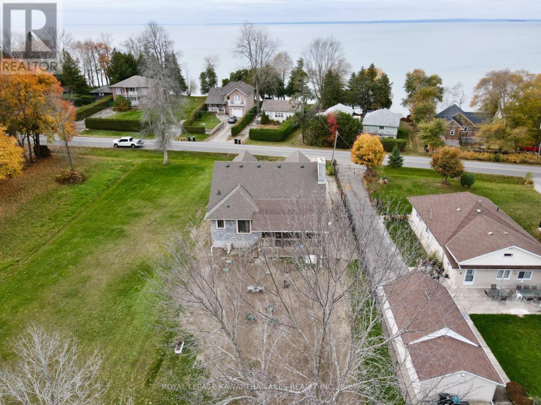 2501 Lakeshore Drive, Lake Simcoe