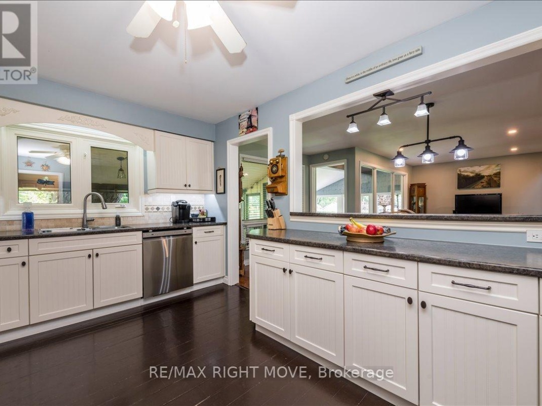 1032 COWBELL LANE, 