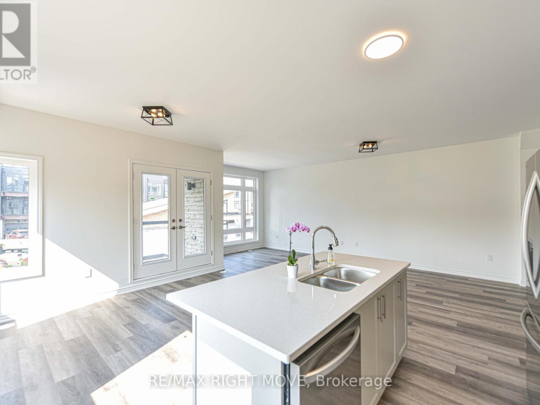23 Wyn Wood Lane, Orillia