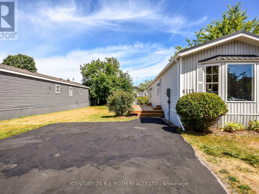 4113 ASH CRESCENT, 