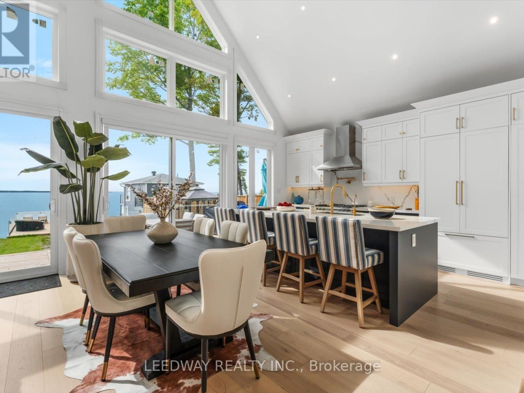 24410 Thorah Park Boulevard, Lake Simcoe