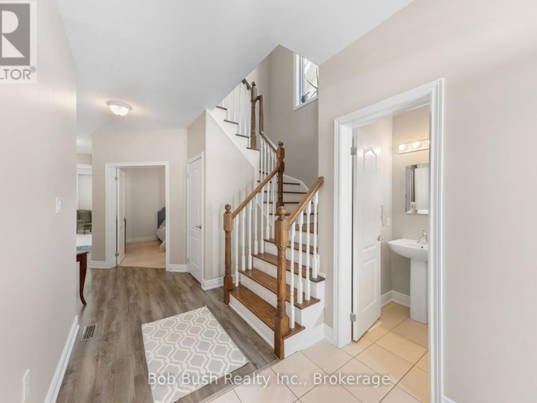 3067 Monarch Drive, Orillia