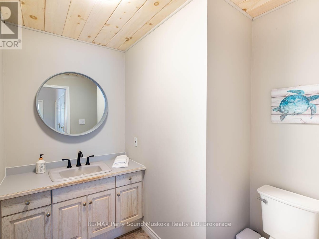 1075 SAWMILL LANE, 