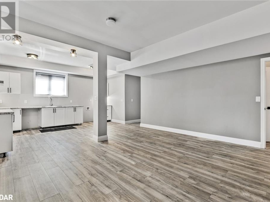 3075 Orion Blvd Boulevard, Orillia