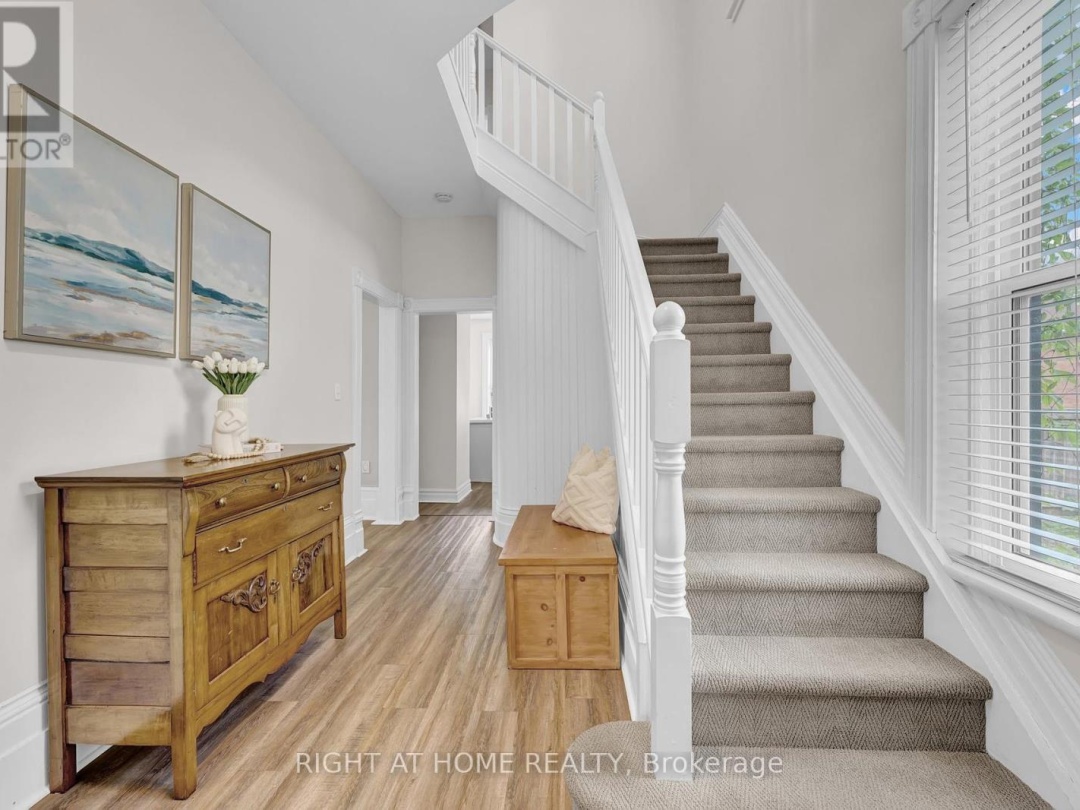 182 Nottawasaga Street, Orillia