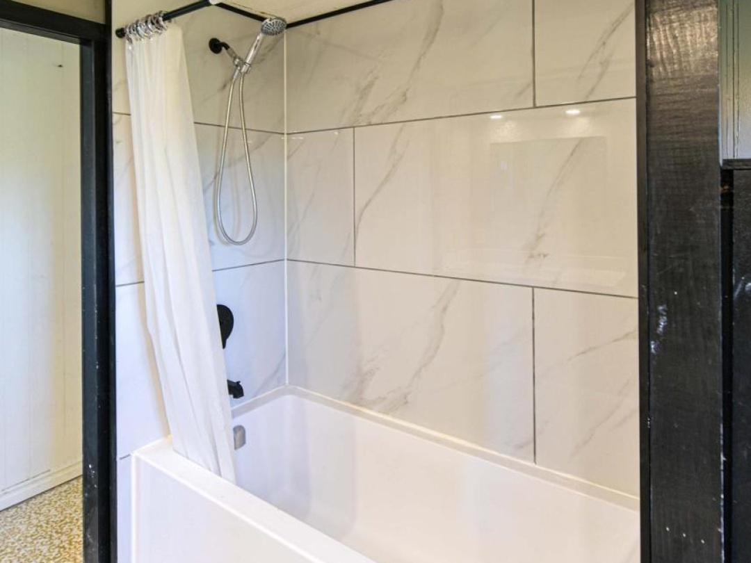 19 CLAREMONT CRESCENT,