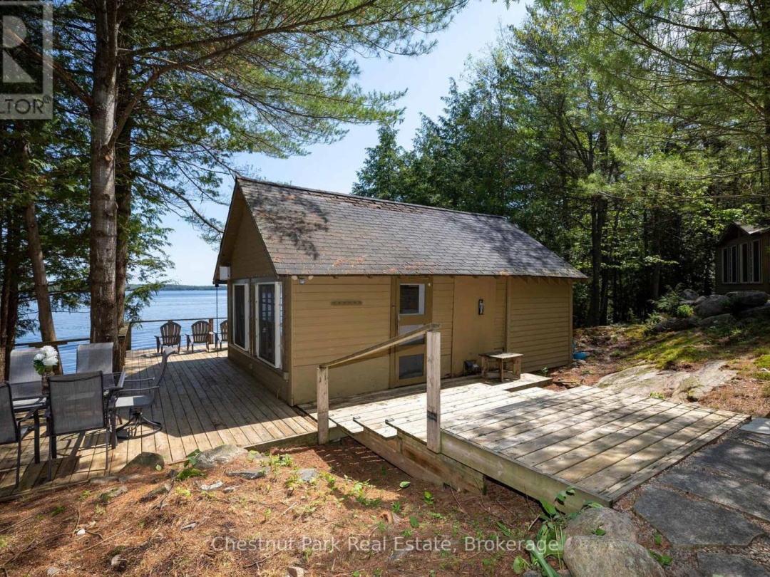 29 Island 26Lm, Lake Muskoka