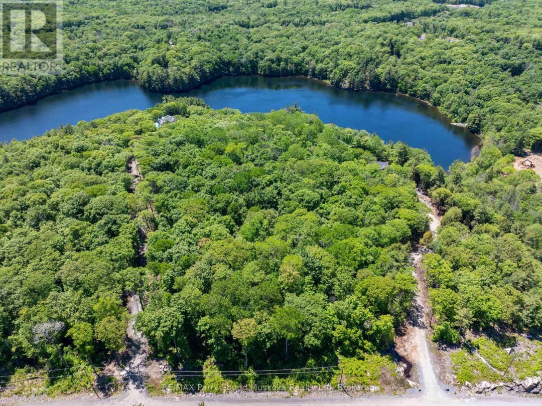 21 WEE-GE-WA ROAD, Clear Lake