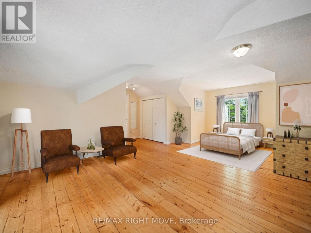 7736 RIVERLEIGH DRIVE, 