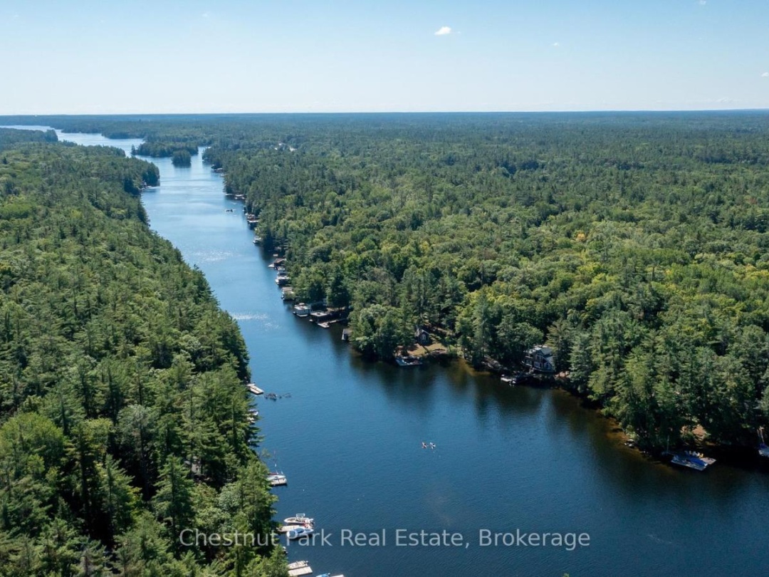 86 TAYLOR ISLAND, 