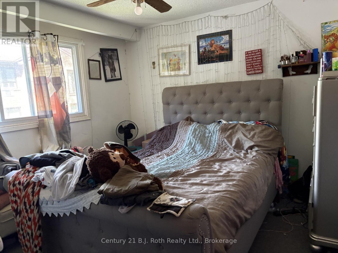 107 - 1095 MISSISSAGA STREET W,