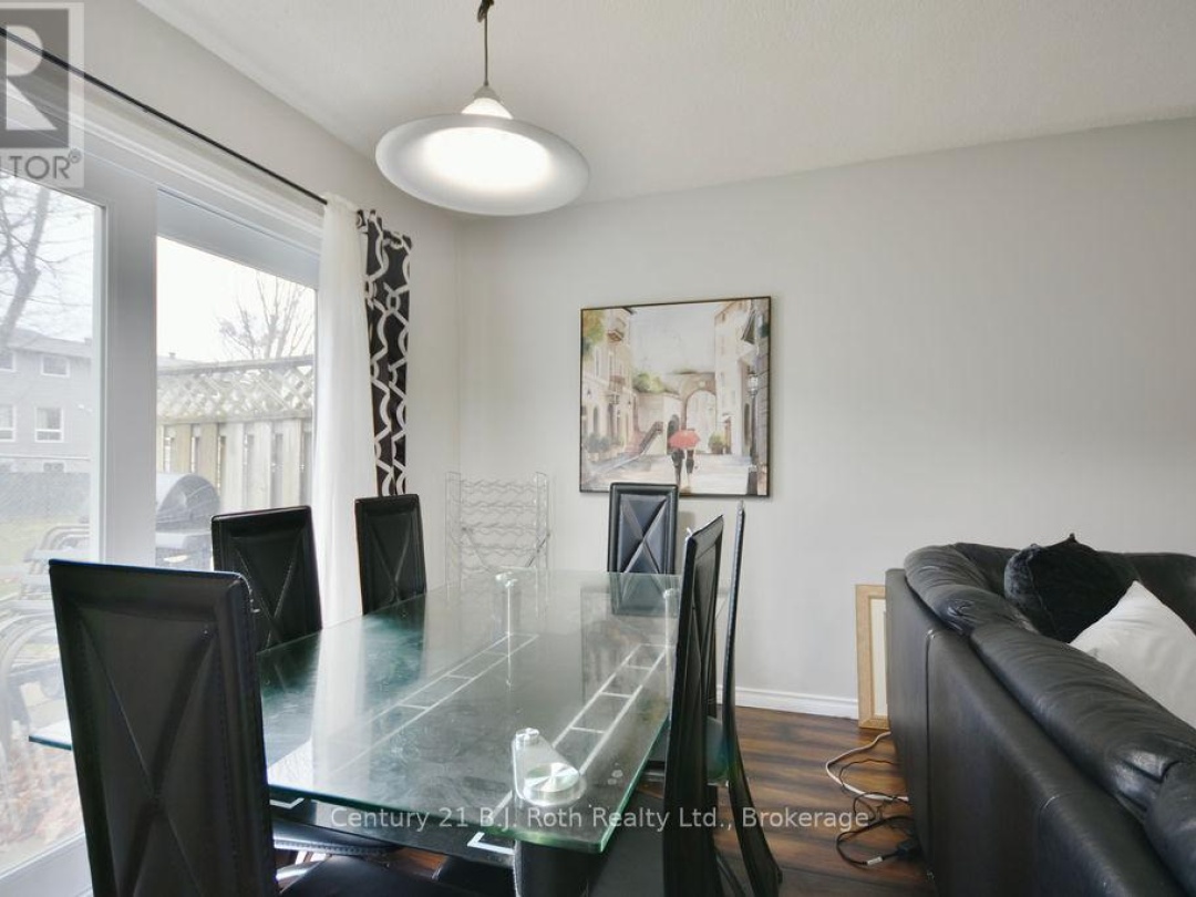 7 - 441 BARRIE ROAD, 