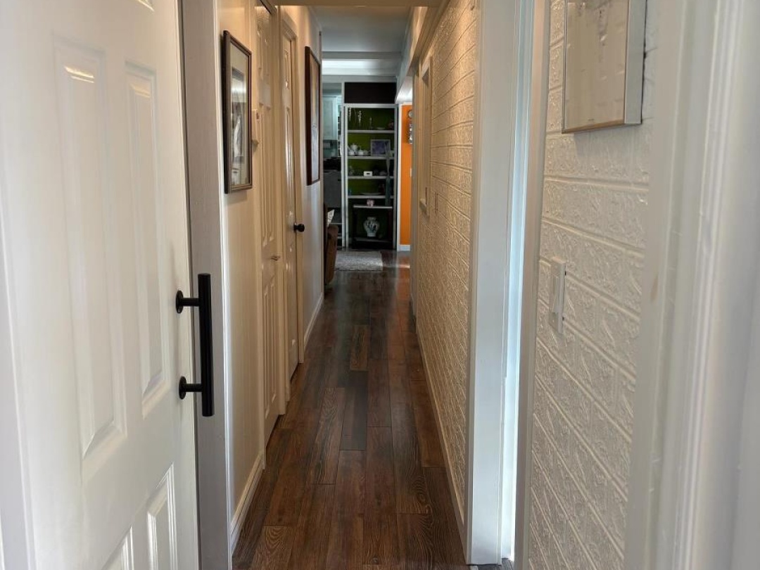 UNIT 402 - 1713 HIGHWAY 11, SOUTH S, 