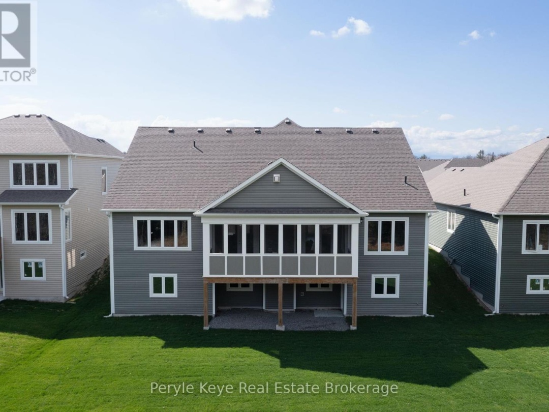 30 DYER CRESCENT, 