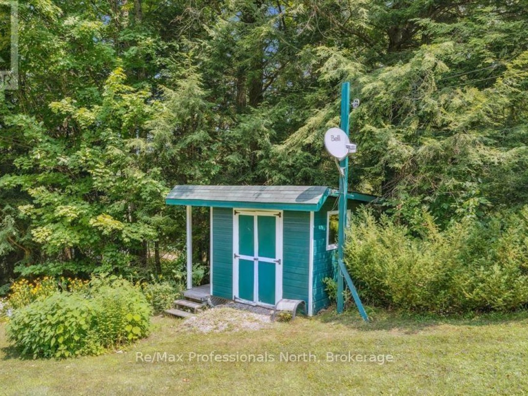 1042 RIVER HAVEN ROAD, Muskoka River