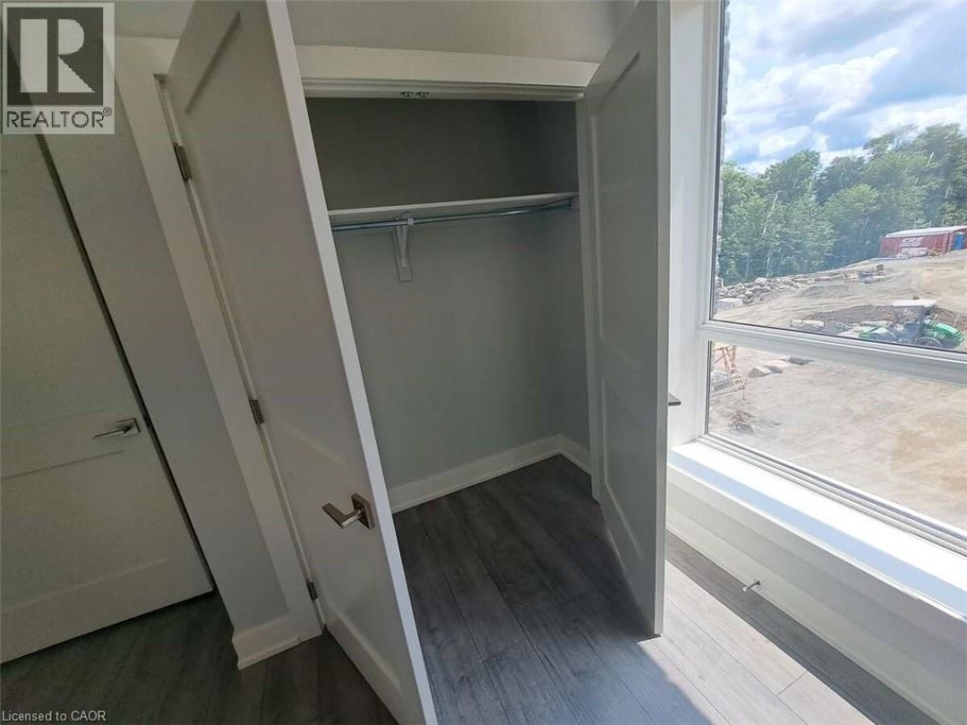 18 CAMPUS Trail Unit# 209, Huntsville