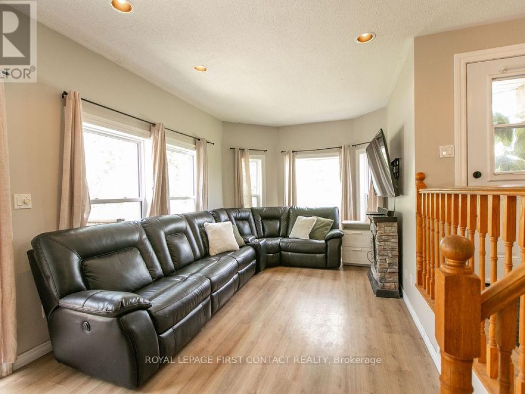 3905 LONGFORD MILLS ROAD, 