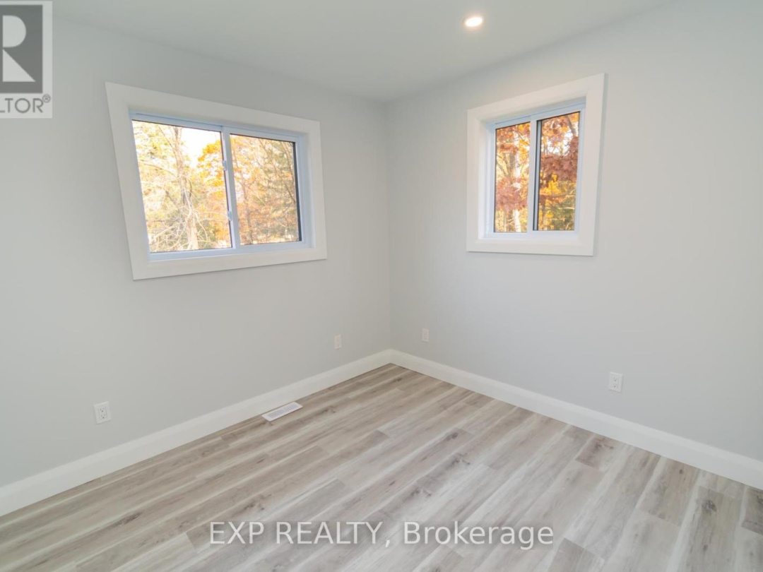 39 BECKETTS SIDE ROAD, 