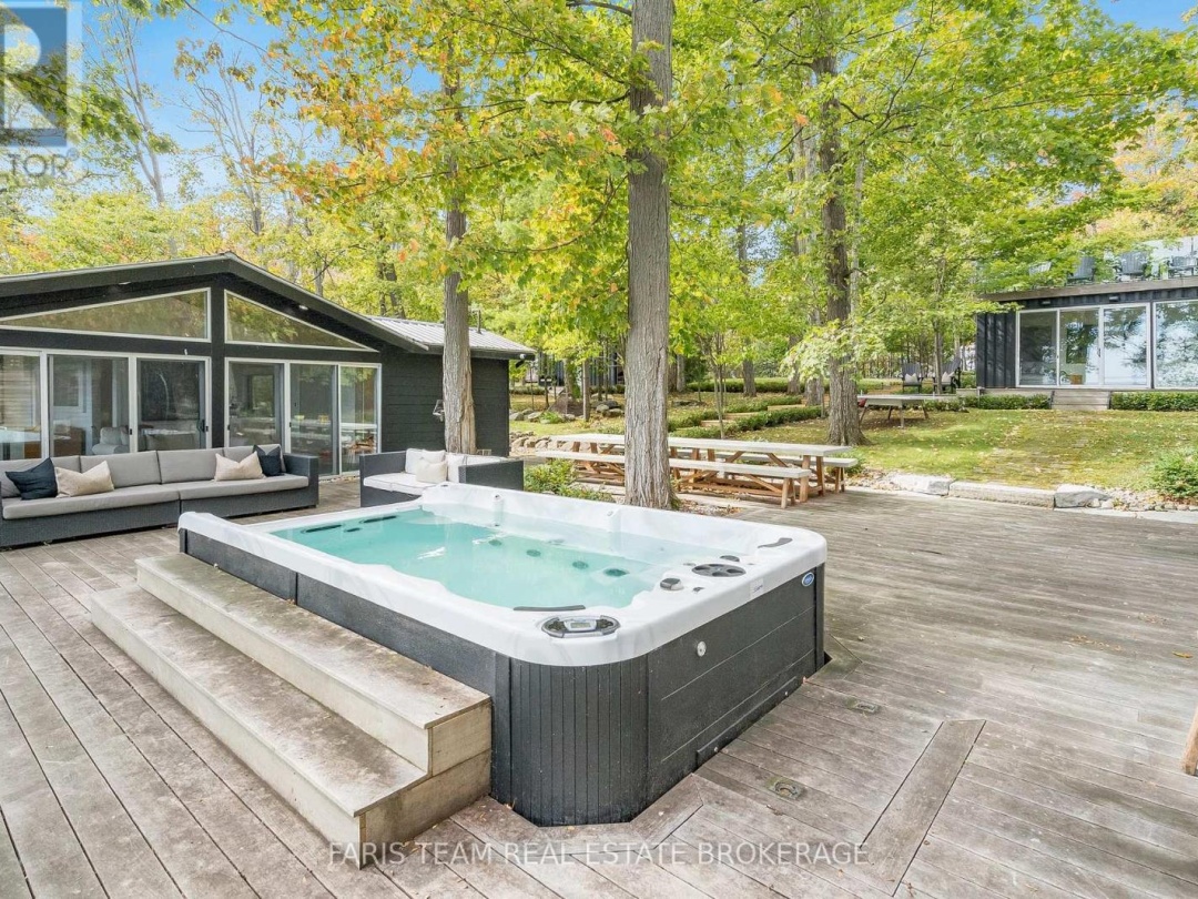 45 IVY LANE, 