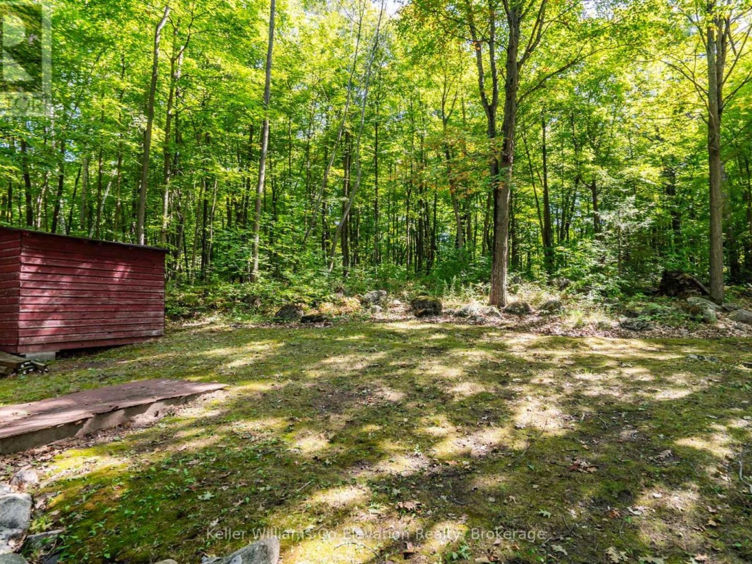 3 CROSSINGVIEW LANE, 