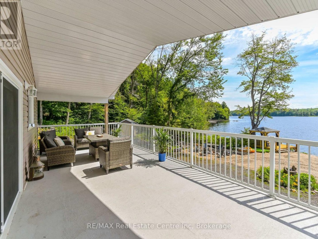 22 SOUTH CRANE LAKE ROAD, 