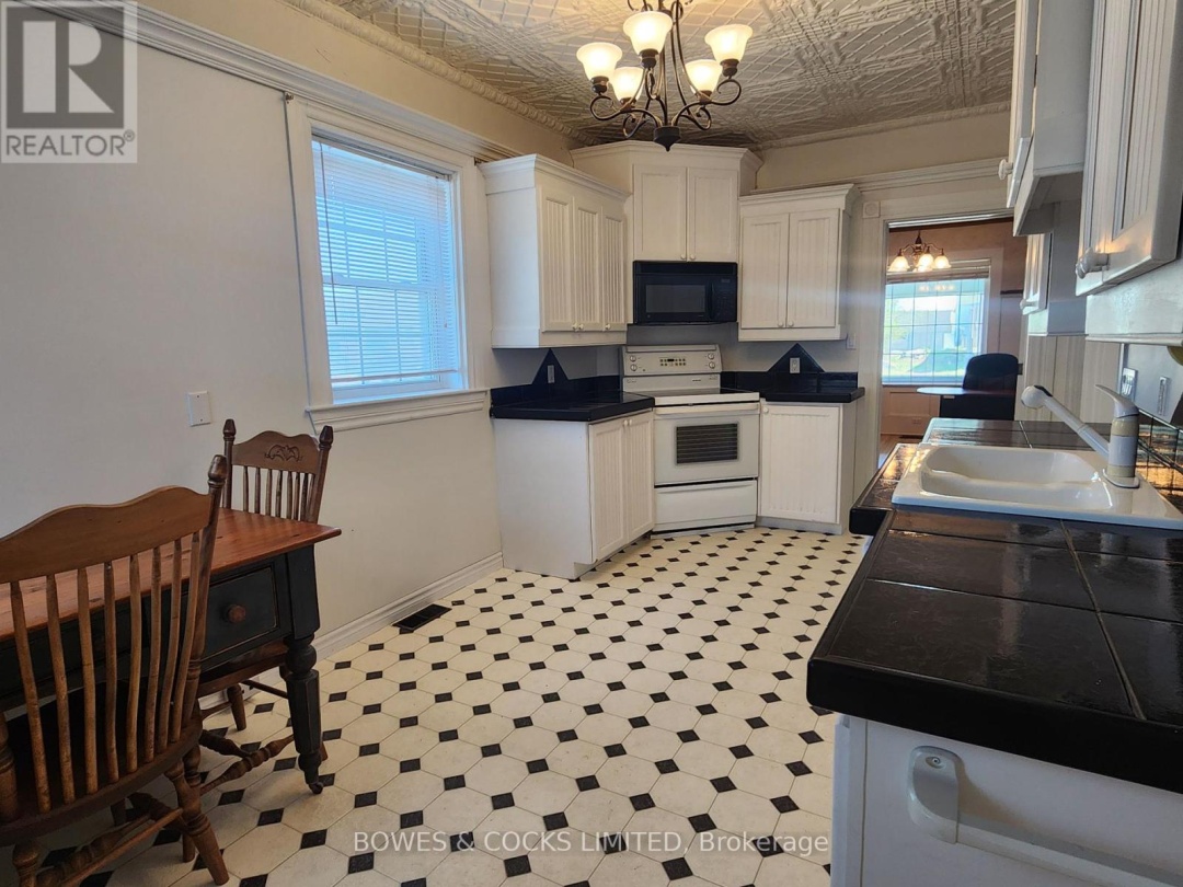 124 MAPLE AVENUE, 