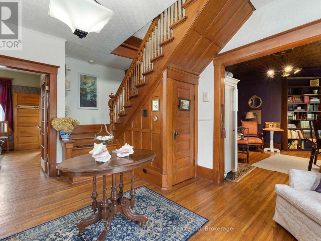 43 Church Street, Parry Sound