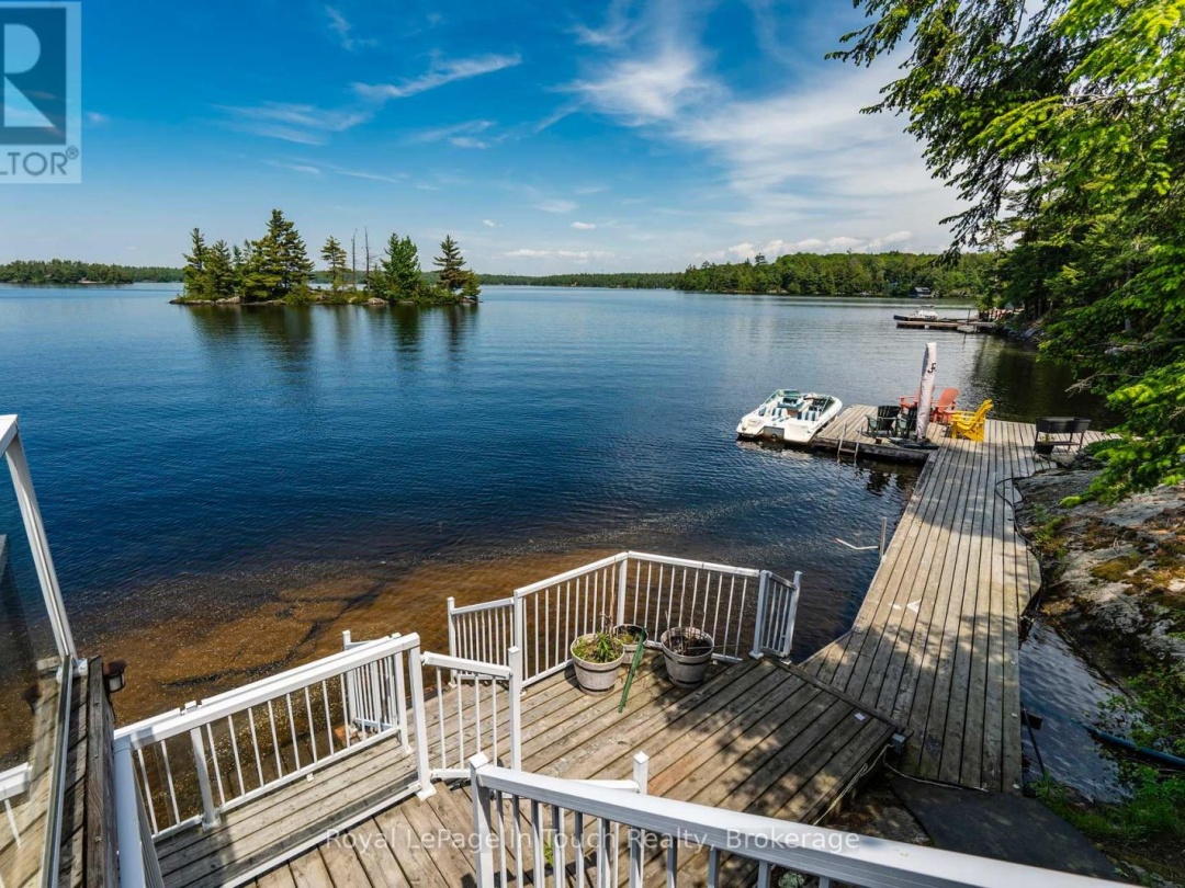 4 IS 270 SIX MILE LAKE ISLAND, Six Mile Lake