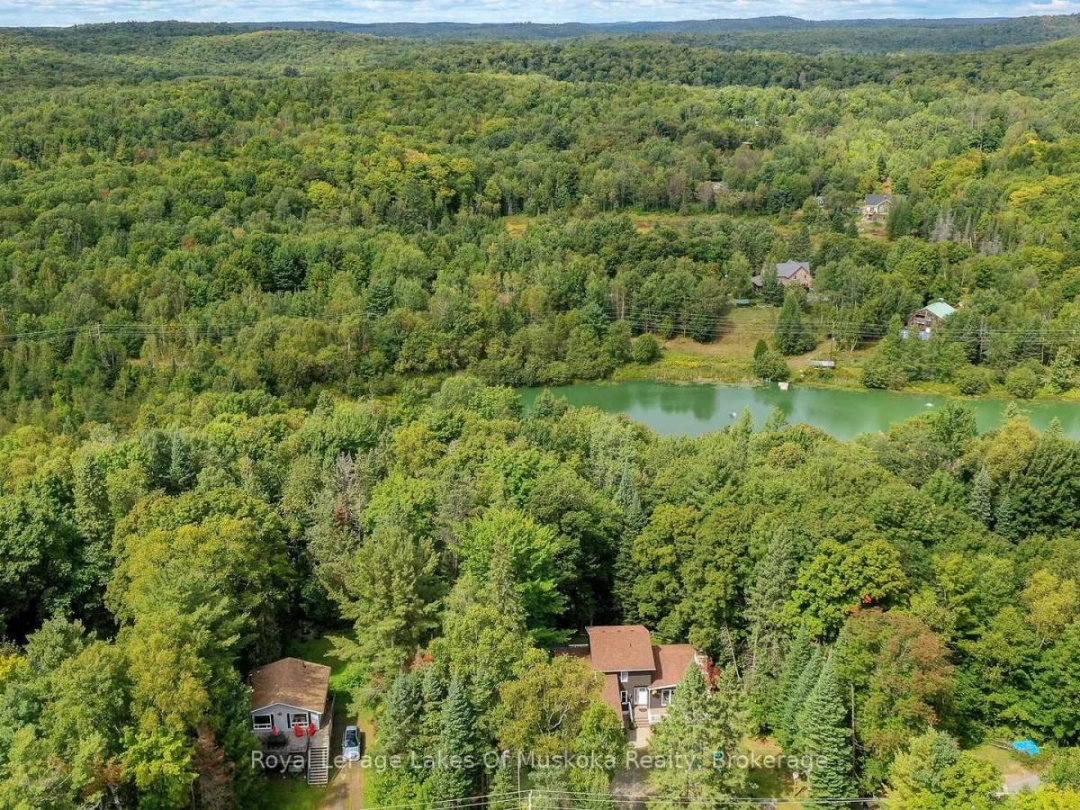 1588 SKYLINE DRIVE, Peninsula Lake