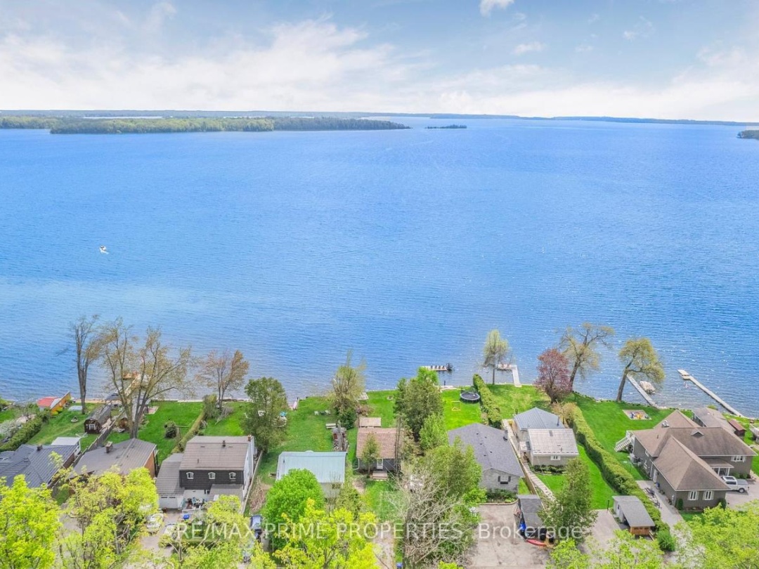 1947 WOODS BAY ROAD, Lake Couchiching