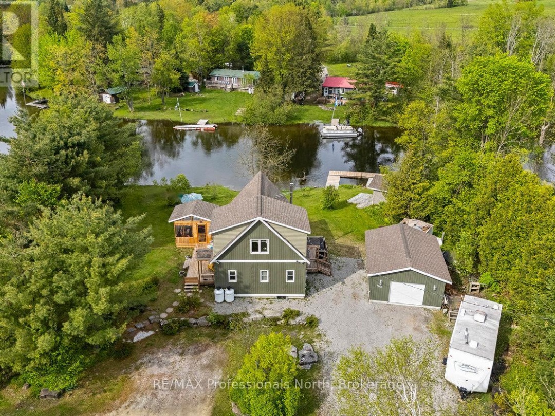 1059 TIFFANY LANE, 