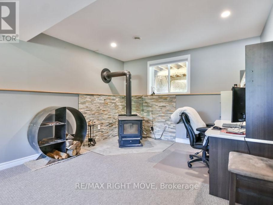 2909 FAIRGROUNDS ROAD, 