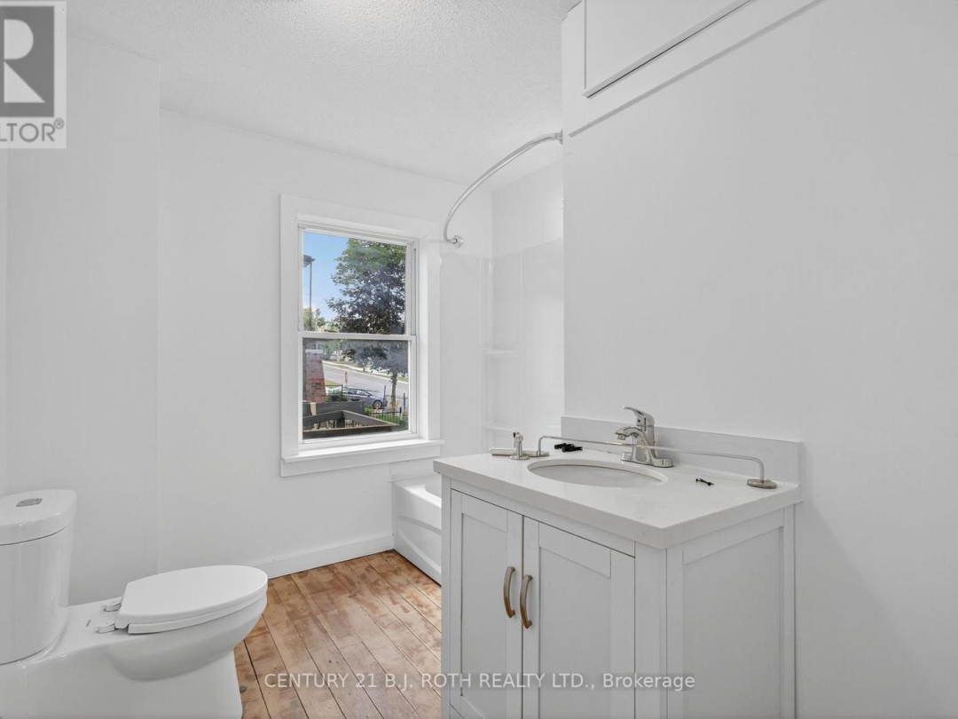 153 LACLIE STREET, 