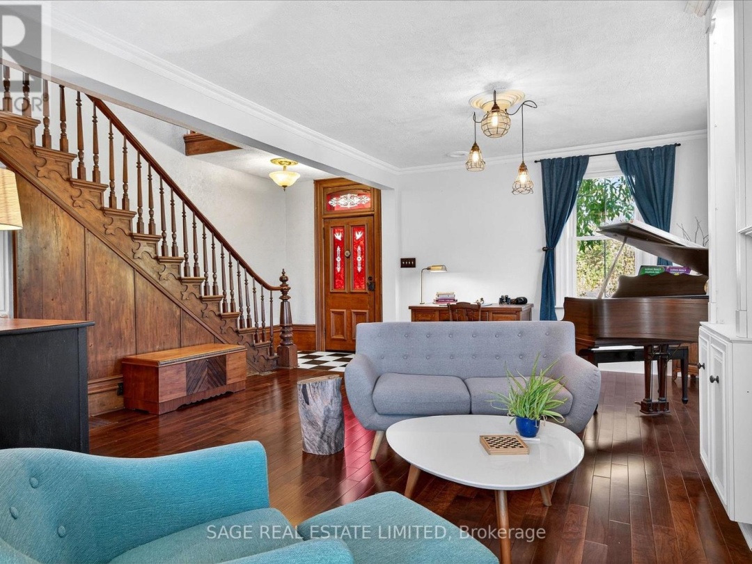 33 NORTH WATER STREET, 